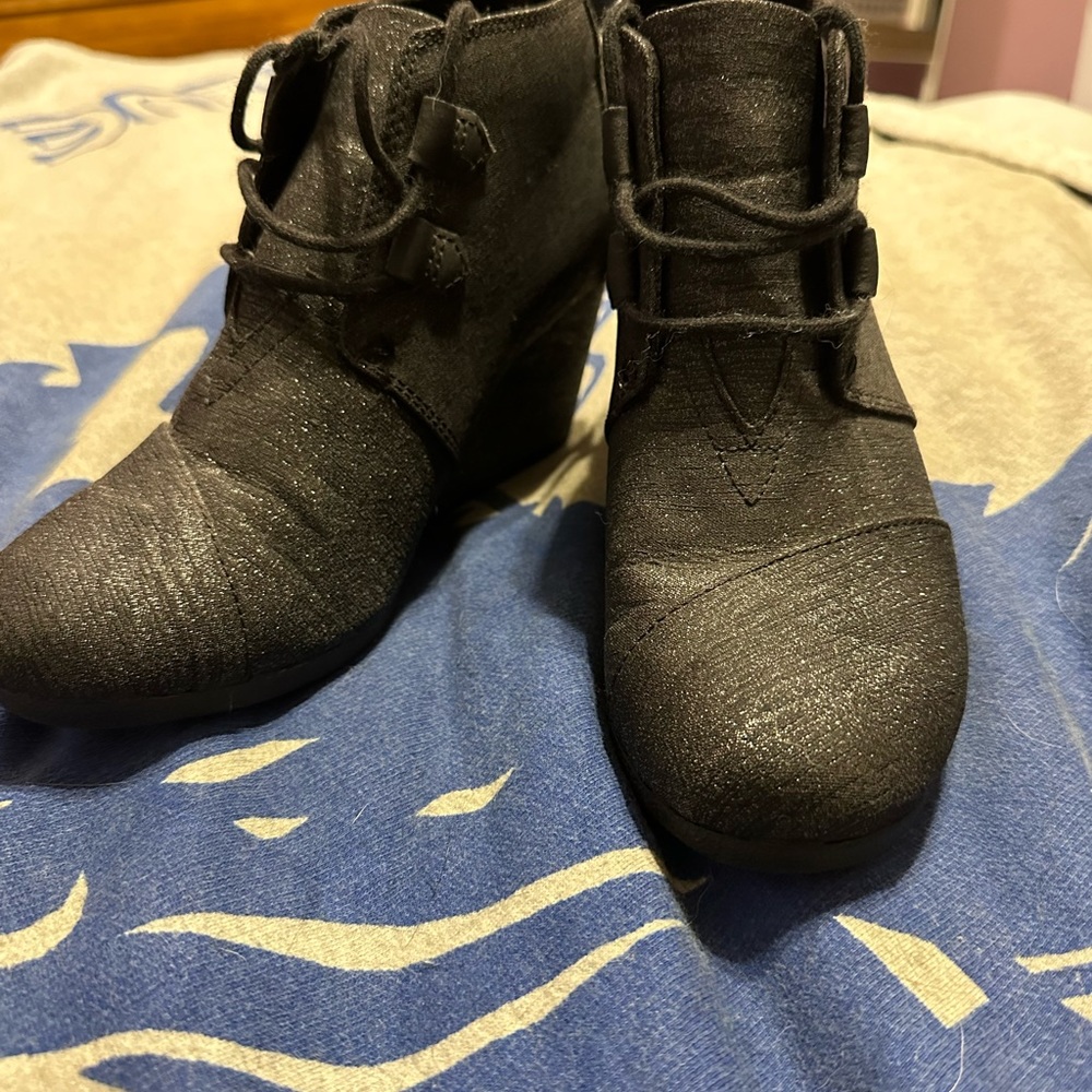Toms heeled boots